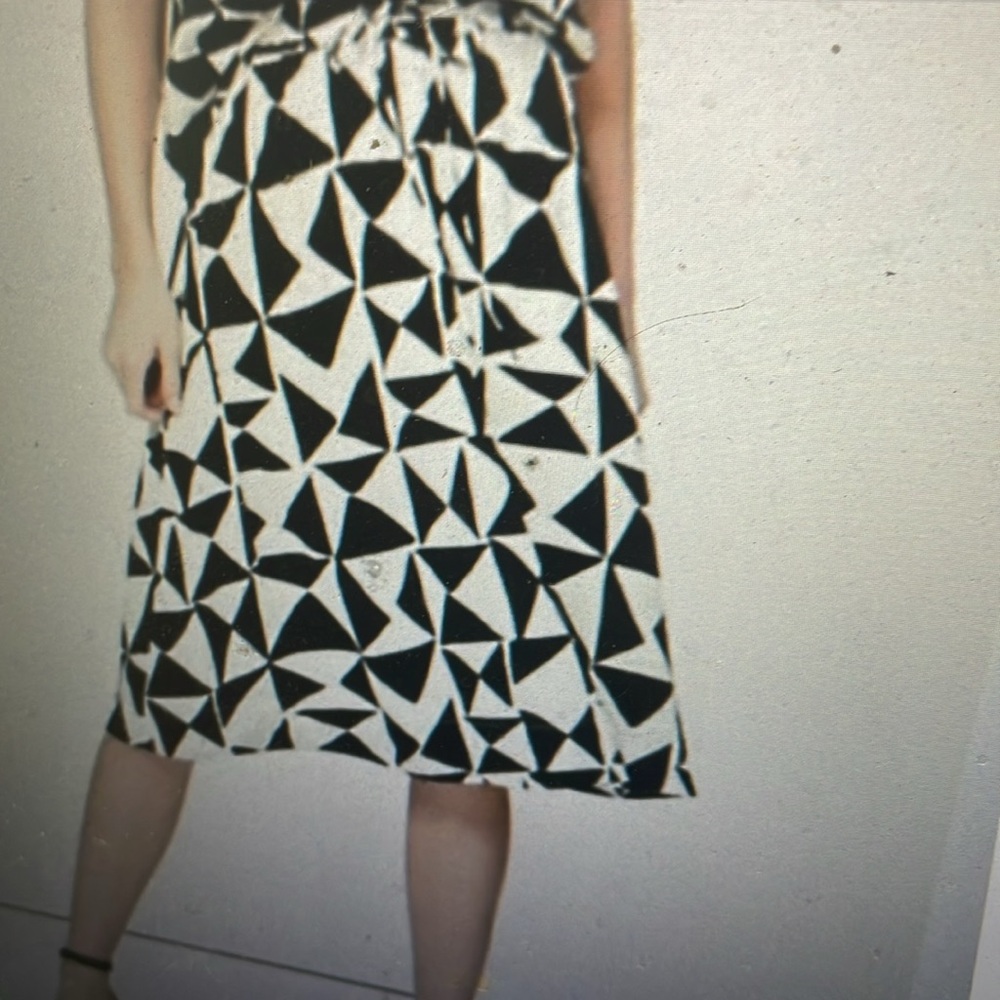 LOFT black and white triangle skirt S